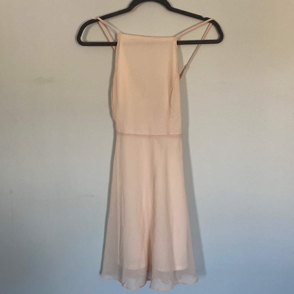 *!!NWT!!* apricot colored, high neck, mini dress from LULU’S.